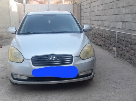 Hyundai Accent 2008