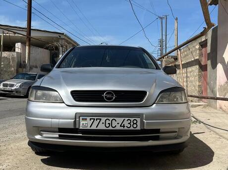 Opel Astra 1998