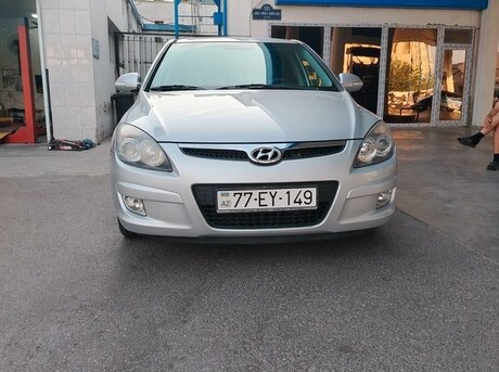 Hyundai i30 2011