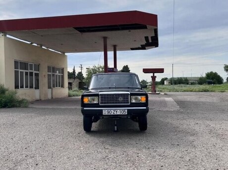 LADA (VAZ) 2107 2010