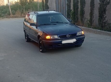 Opel Astra 1996