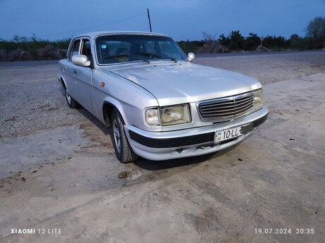 GAZ 3110 2003