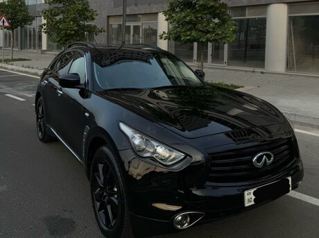 Infiniti FX35 2012