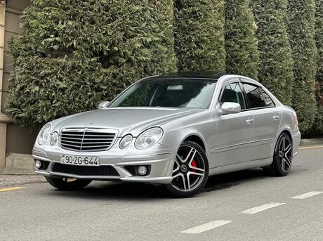 Mercedes E 240 2002