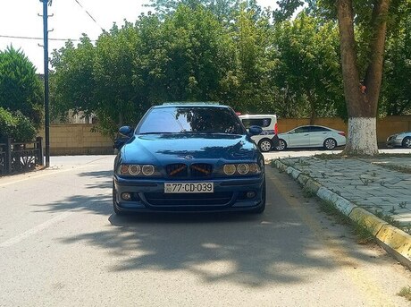 BMW 525 2001