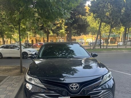 Toyota Camry 2018