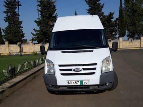 Ford Transit 2010