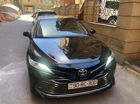 Toyota Camry 2018