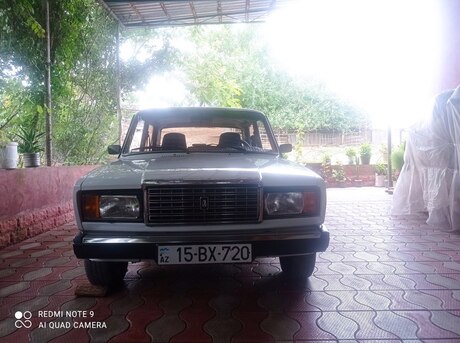 LADA (VAZ) 2107 2005