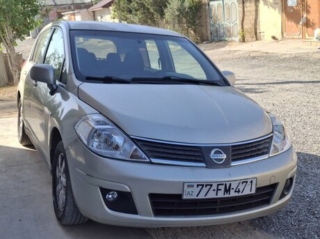 Nissan Tiida 2007