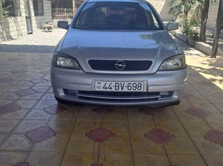 Opel Astra 2001