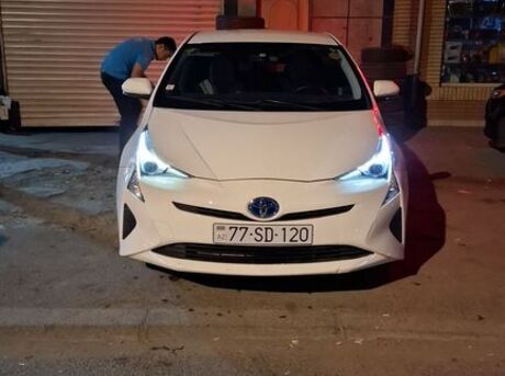 Toyota Prius 2015