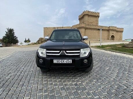 Mitsubishi Pajero 2008