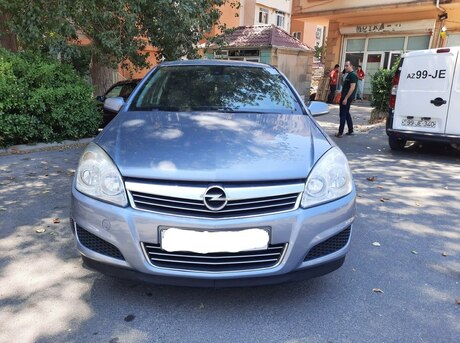 Opel Astra 2008
