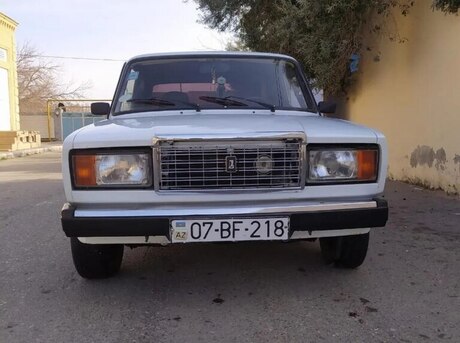 LADA (VAZ) 2107 2004