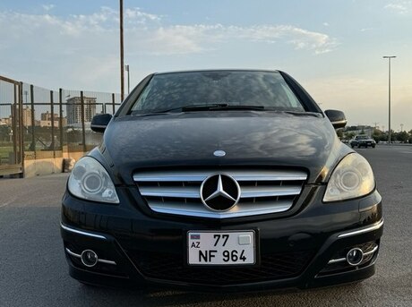 Mercedes B 180 2010