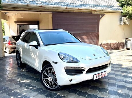 Porsche Cayenne GTS