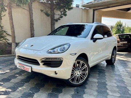 Porsche Cayenne GTS