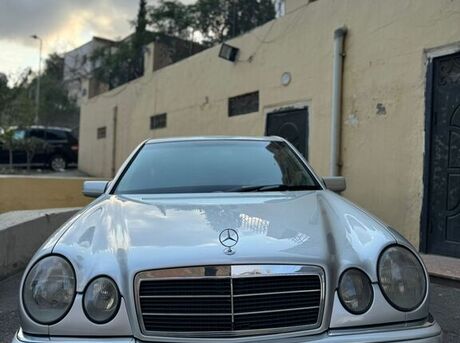 Mercedes E 240 1998