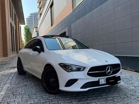 Mercedes CLA 200