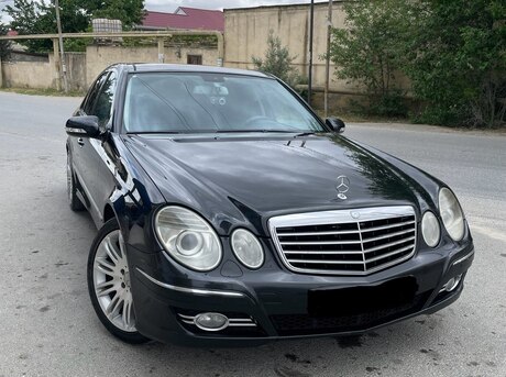 Mercedes E 280