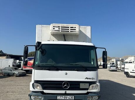Mercedes Atego 818