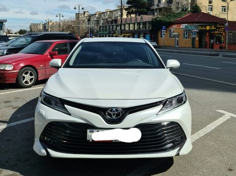Toyota Camry 2020