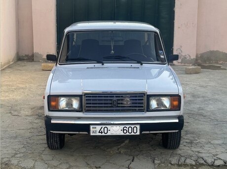 LADA (VAZ) 2107