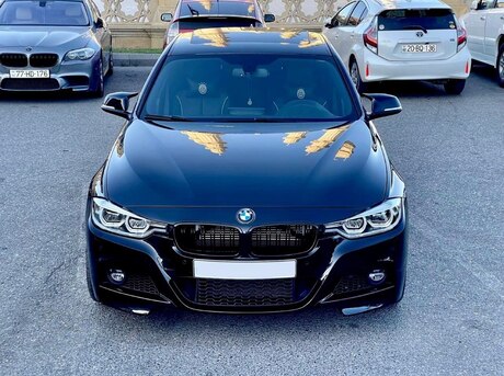 BMW 330e