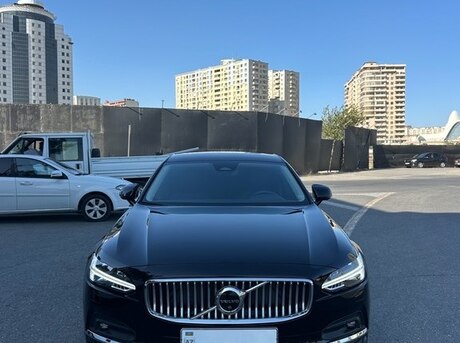 Volvo S90 2023
