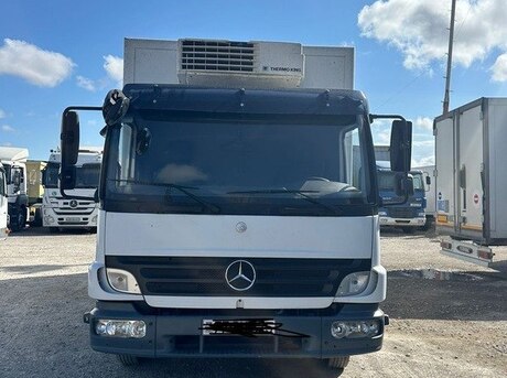 Mercedes Atego 818