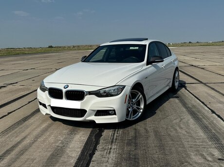 BMW 330