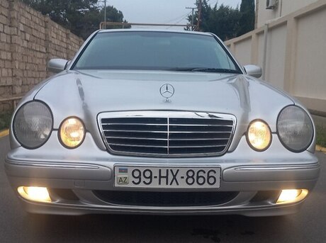 Mercedes E 270 2000