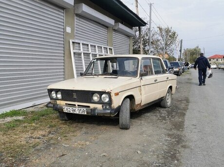 LADA (VAZ) 2106 1985
