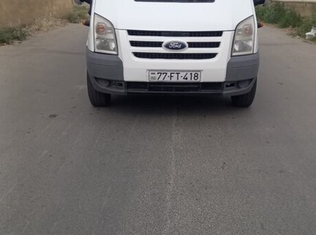 Ford Transit 2011