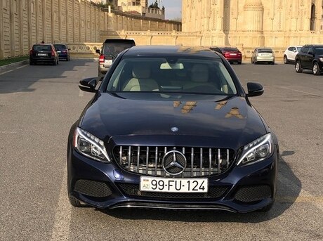 Mercedes C 300 4MATIC 2015