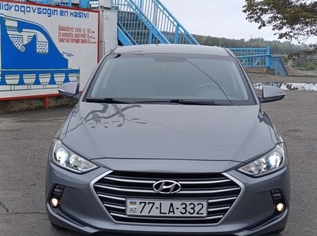 Hyundai Avante 2015