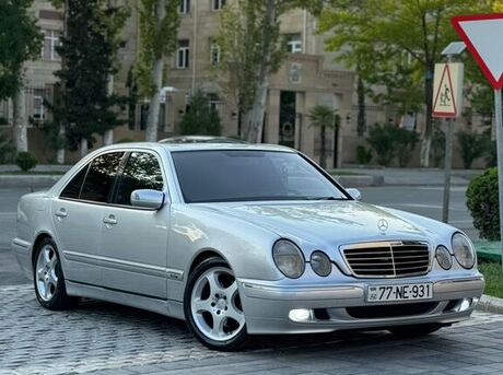 Mercedes E 270 2000