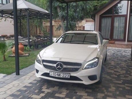 Mercedes  2016
