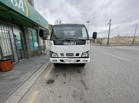 Isuzu NPR 66 L 2009