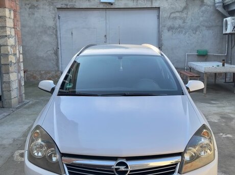 Opel Astra 2009
