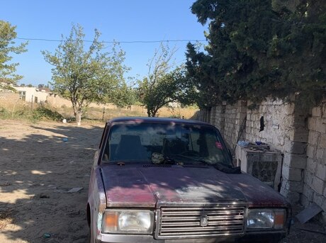 LADA (VAZ) 2107 2000