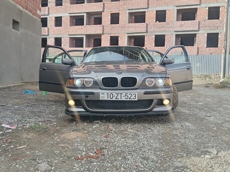 BMW 523 1996