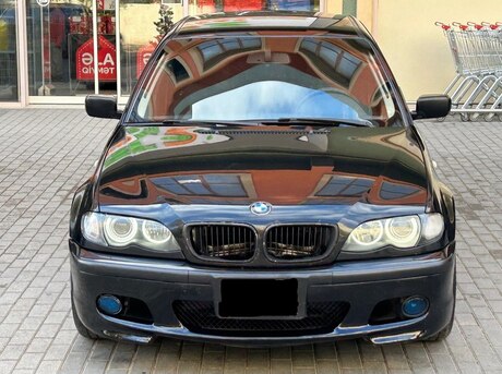 BMW 320 2003
