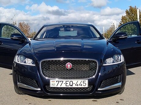 Jaguar XF