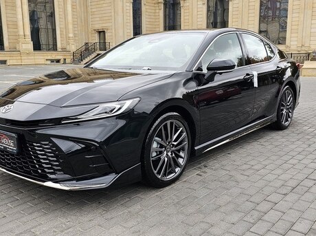 Toyota Camry 2024