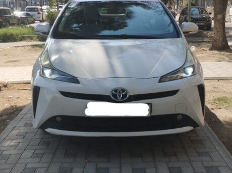 Toyota Prius 2019