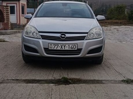 Opel Astra 2007