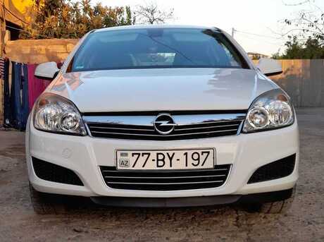 Opel Astra 2009