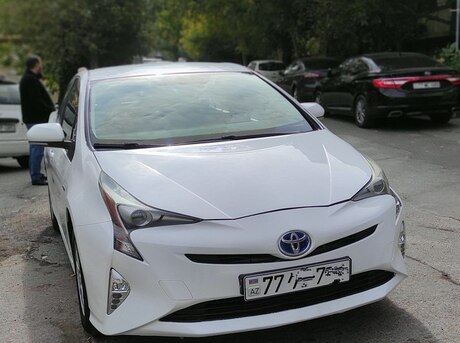 Toyota Prius 2018